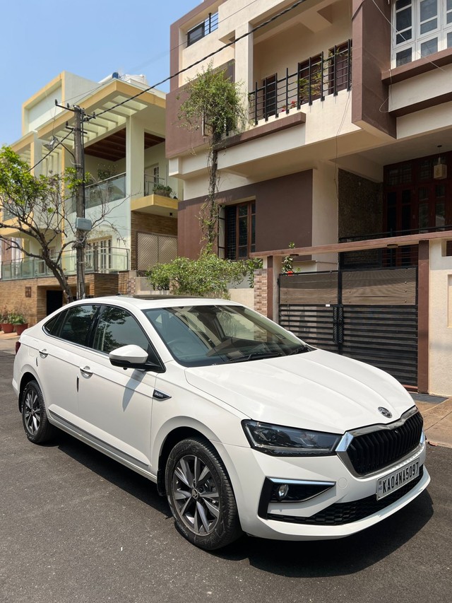 Second-hand 2022 Skoda Slavia 1.5 TSI Style AT BSVI for sale in Bangalore-1