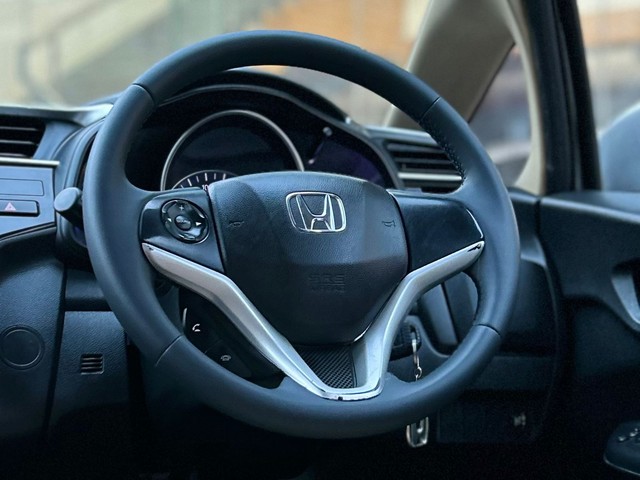 Second-hand 2017 Honda Jazz 1.2 V AT i VTEC for sale in Noida-16