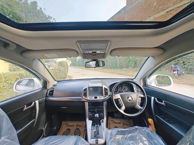 Chevrolet Captiva 2.2 AT AWD Second-hand 2015 Chevrolet Captiva 2.2 AT AWD for sale in Gurgaon-17