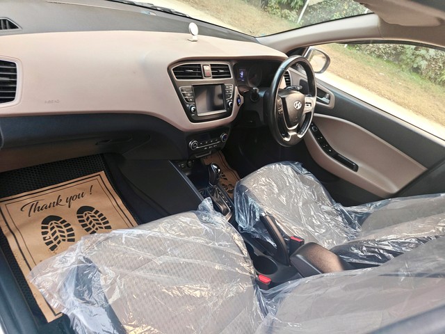 Second-hand 2019 Hyundai i20 Petrol CVT Asta for sale in Gurgaon-16