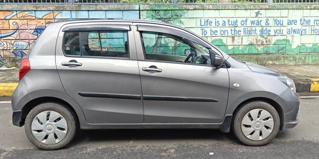 https://images10.gaadi.com/usedcar_image/RP1A.200720.011/original/29ffc1b7-2812-46c1-bb77-225da2fa4a5d.jpg?imwidth=6401