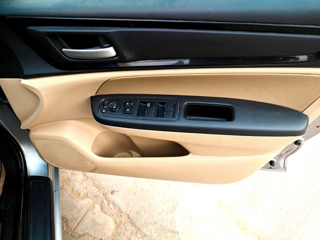 Second-hand 2018 Honda Amaze VX i-VTEC for sale in Gurgaon-11