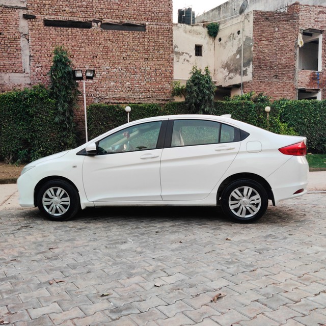 Second-hand 2015 Honda City i VTEC CVT SV for sale in Gurgaon-3
