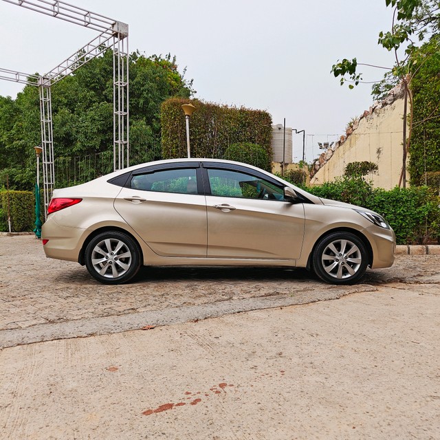Second-hand 2013 Hyundai Verna 1.6 SX VTVT for sale in Gurgaon-1