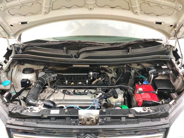 Second-hand 2019 Maruti Suzuki Wagon R AMT VXI Option for sale in Gurgaon-6