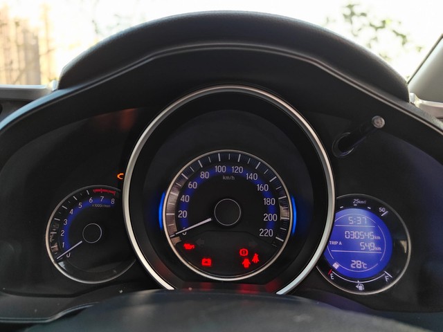 Honda WR-V i-VTEC VX Second-hand 2017 Honda WR-V i-VTEC VX for sale in Mumbai-4