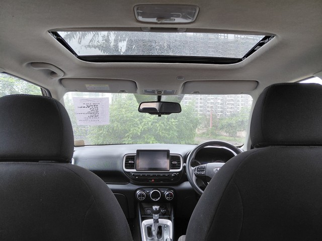 Second-hand 2019 Hyundai Venue SX Plus Turbo DCT BSIV for sale in Mumbai-7