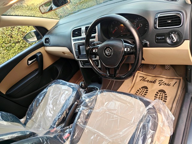 Second-hand 2017 Volkswagen Polo 1.2 MPI Highline for sale in Gurgaon-12