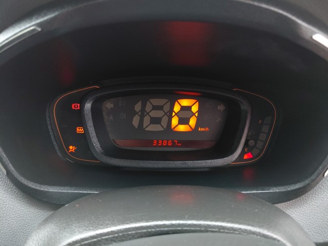 Second-hand 2017 Renault KWID 1.0 RXT Optional for sale in Mumbai-11