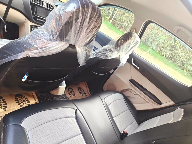 Second-hand 2024 Tata Tiago XZ Plus for sale in Gurgaon-14