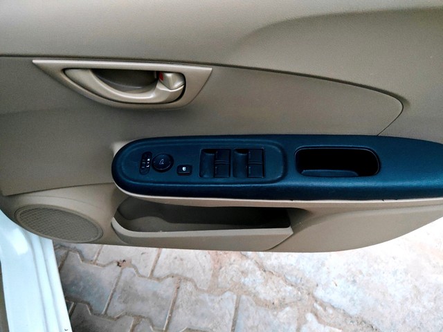 Second-hand 2014 Honda Amaze S i-Vtech for sale in Gurgaon-6