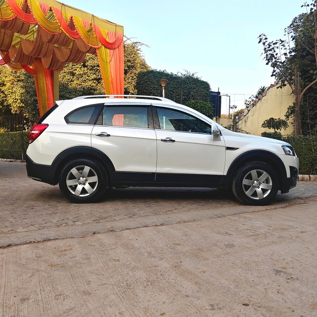Chevrolet Captiva 2.2 AT AWD Second-hand 2015 Chevrolet Captiva 2.2 AT AWD for sale in Gurgaon-1