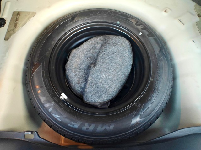 Second-hand 2019 Hyundai i20 Petrol CVT Asta for sale in Gurgaon-9