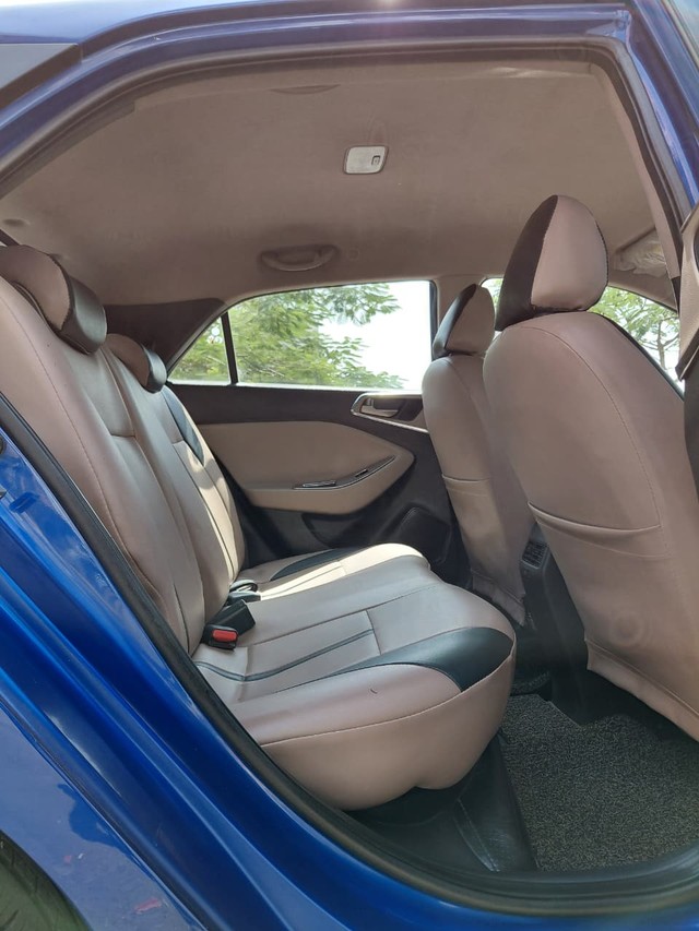 Second-hand 2015 Hyundai i20 Asta 1.2 for sale in Mumbai-15