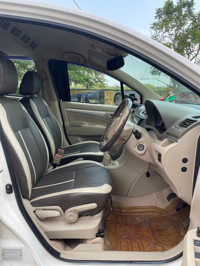 Second-hand 2012 Maruti Ertiga ZXI for sale in Mumbai-7