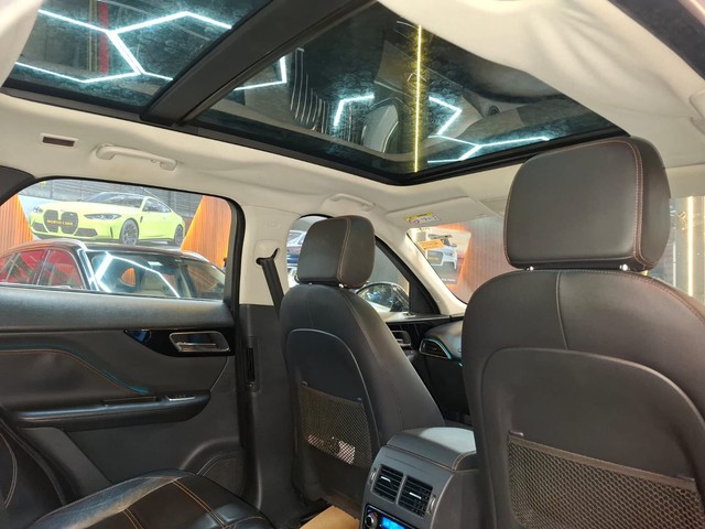 Second-hand 2018 Jaguar F-Pace Prestige 2.0 AWD for sale in Mumbai-14