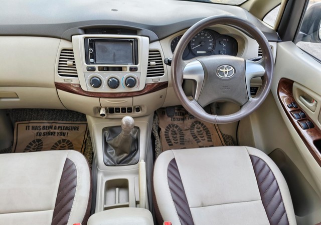 Second-hand 2014 Toyota Innova 2.5 G (Diesel) 8 Seater BS IV for sale in Mumbai-11