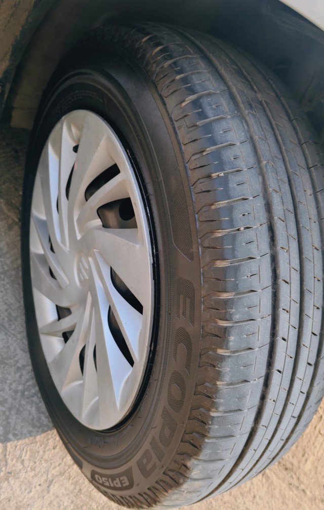 Second-hand 2021 Maruti Suzuki Ertiga CNG VXI for sale in Mumbai-7