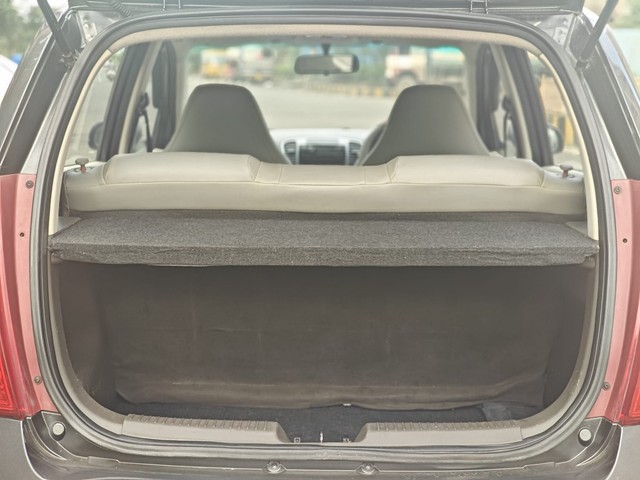 Second-hand 2011 Hyundai i10 Magna for sale in Mumbai-4