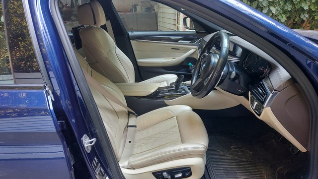 Second-hand 2018 BMW 5 Series 530d M Sport for sale in Hyderabad-10