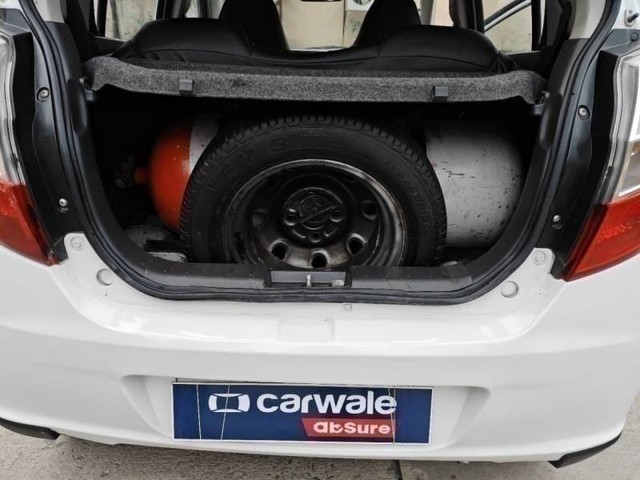 Maruti Alto K10 VXI Second-hand 2017 Maruti Alto K10 VXI for sale in Noida-11