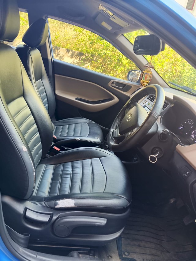 Second-hand 2018 Hyundai i20 1.2 Spotz for sale in Bangalore-4