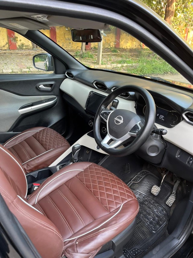 Second-hand 2022 Nissan Magnite Turbo CVT XV Executive BSVI for sale in New Delhi-7