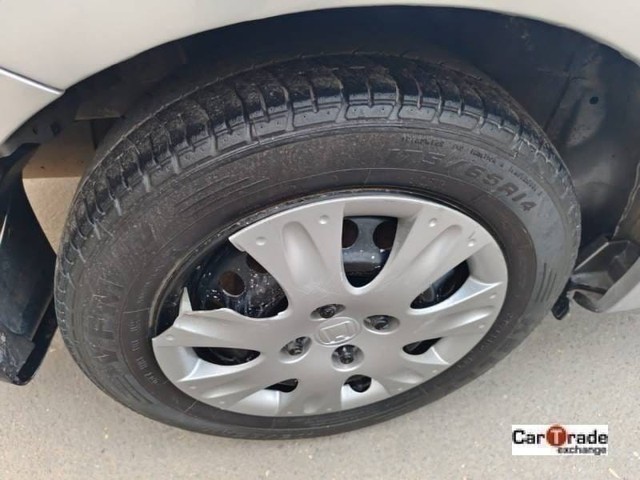 Second-hand 2017 Honda Amaze S i-VTEC for sale in Noida-9