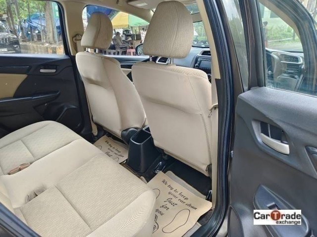 Honda Jazz 1.2 SV i VTEC Second-hand 2015 Honda Jazz 1.2 SV i VTEC for sale in Noida-10