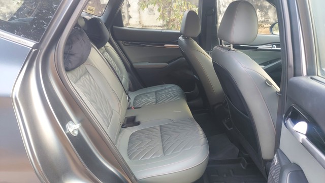 Kia Seltos X-Line Turbo DCT Second-hand 2024 Kia Seltos X-Line Turbo DCT for sale in Hyderabad-11
