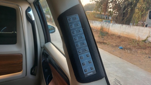 Second-hand 2016 Toyota Innova Crysta 2.8 GX AT BSIV for sale in Hyderabad-20