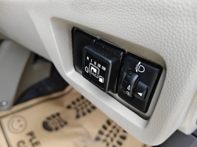 Second-hand 2017 Maruti Alto K10 VXI for sale in Noida-5