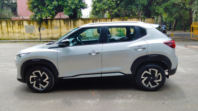 Second-hand 2021 Nissan Magnite Turbo CVT XV Premium Opt BSVI for sale in New Delhi-3