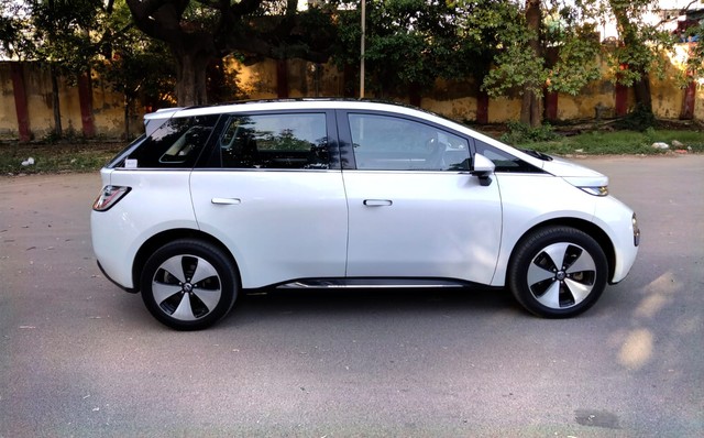 MG Windsor EV Essence - Photo 3