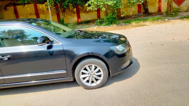 Second-hand 2015 Skoda Superb Elegance 1.8 TSI MT for sale in New Delhi-8