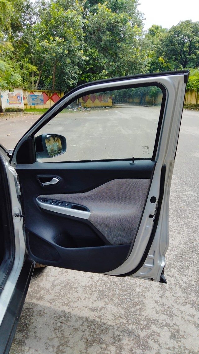 Second-hand 2021 Nissan Magnite Turbo CVT XV Premium Opt BSVI for sale in New Delhi-10