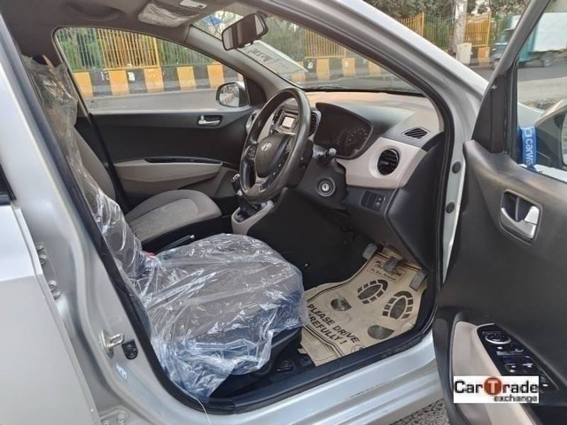 Second-hand 2014 Hyundai Xcent 1.2 Kappa S for sale in Noida-10
