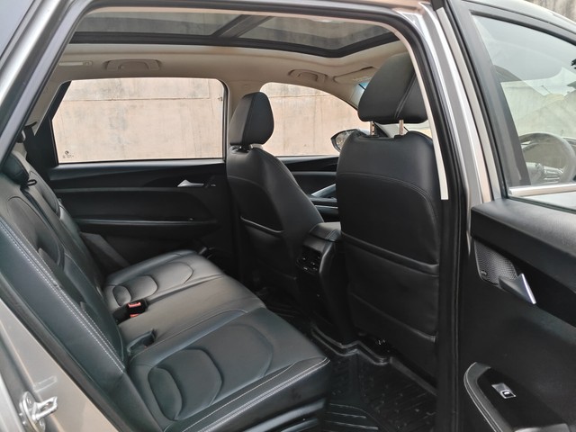 Second-hand 2019 MG Hector Sharp DCT for sale in Noida-10