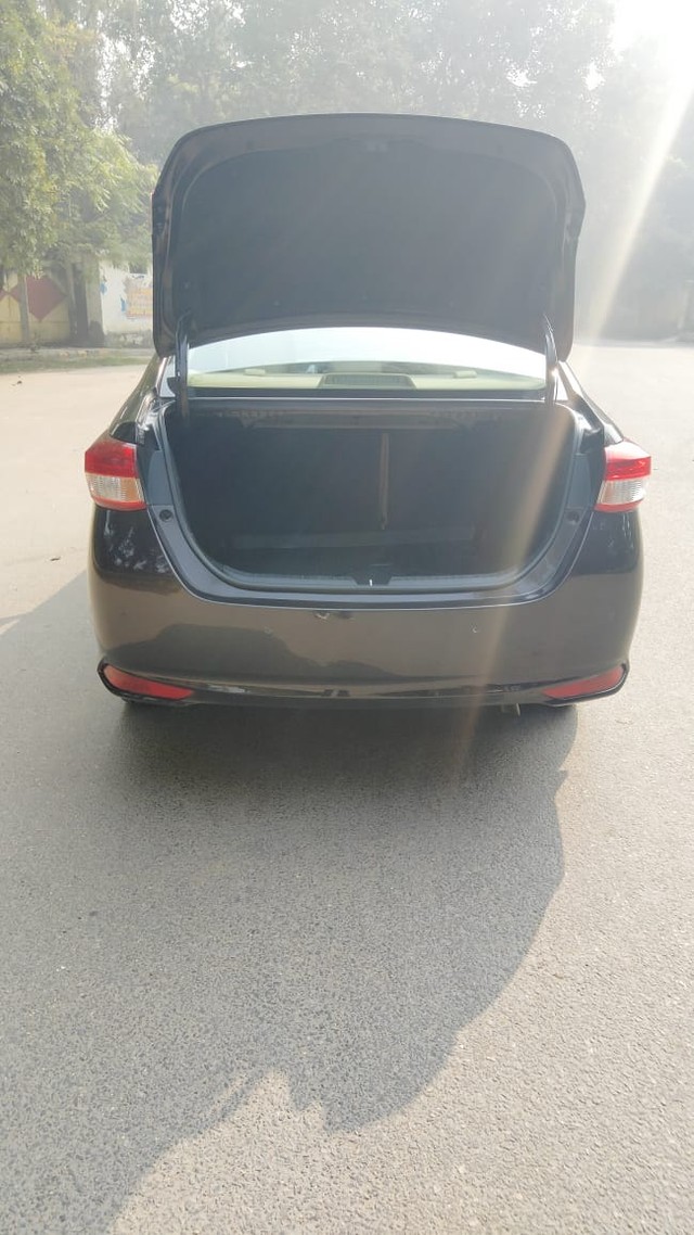 Second-hand 2018 Toyota Yaris G CVT BSIV for sale in New Delhi-13