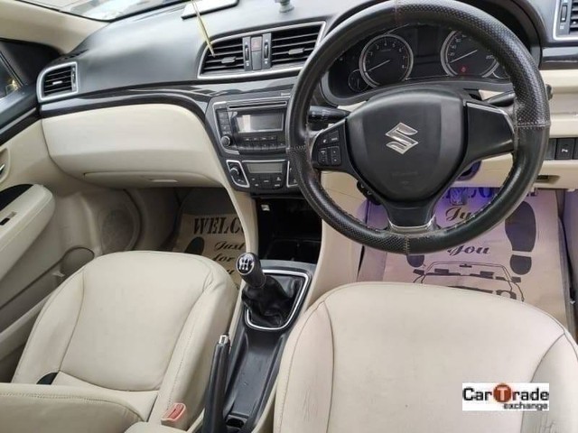 Second-hand 2015 Maruti Suzuki Ciaz VXi Plus for sale in Noida-8