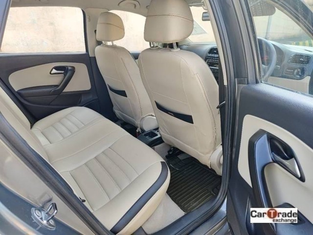 Second-hand 2014 Volkswagen Polo 1.2 MPI Comfortline for sale in Noida-11