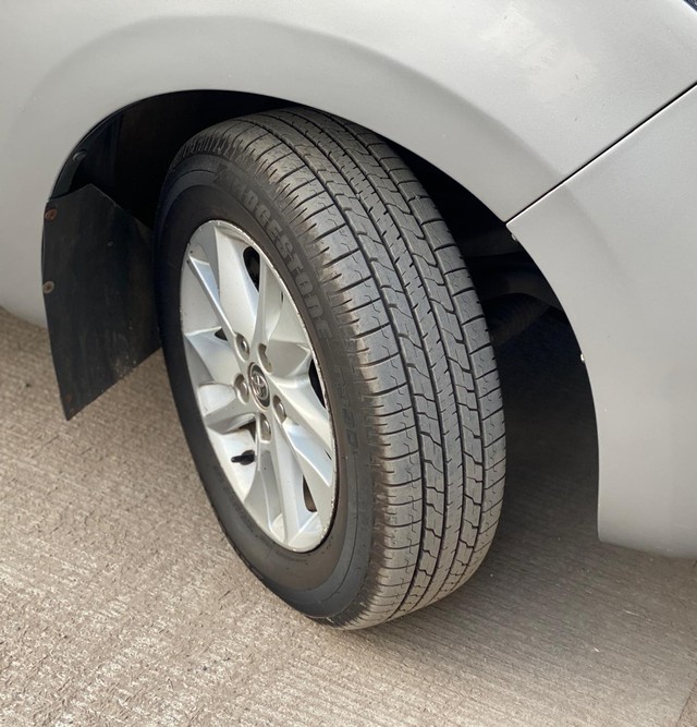 Second-hand 2017 Toyota Innova Crysta 2.4 GX MT BSIV for sale in Pune-7