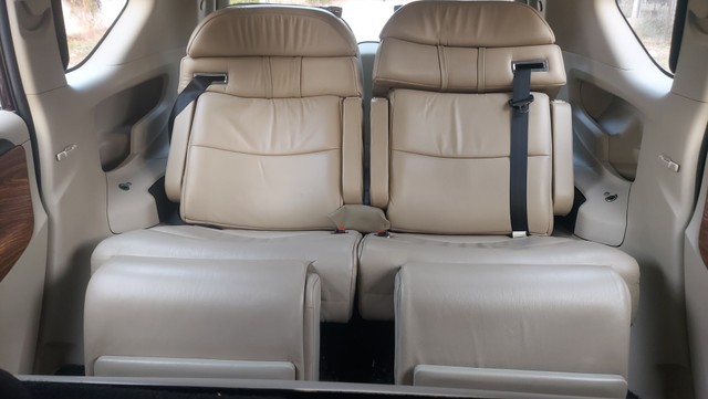 Second-hand 2016 Toyota Innova Crysta 2.8 GX AT BSIV for sale in Hyderabad-18