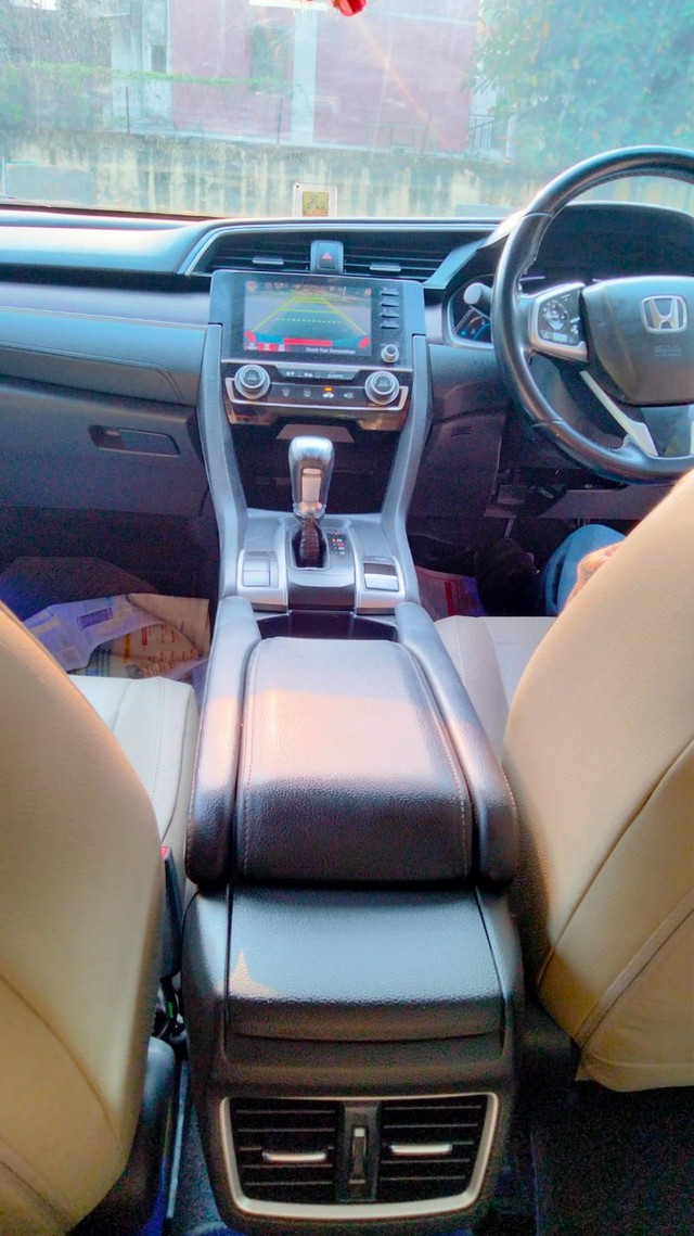 Second-hand 2019 Honda Civic ZX BSIV for sale in New Delhi-15