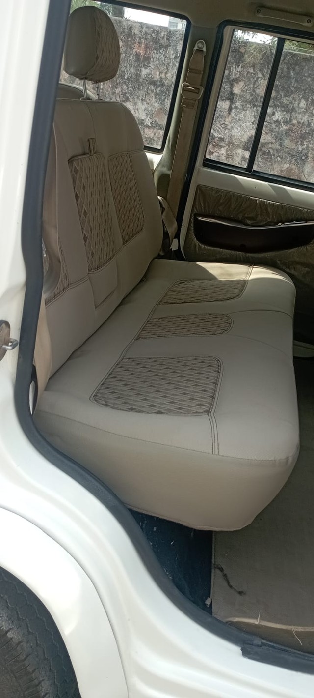 Second-hand 2020 Mahindra Bolero B6 BSVI for sale in Jaipur-4