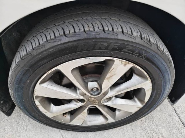 Second-hand 2015 Hyundai i20 Asta 1.2 for sale in Noida-5