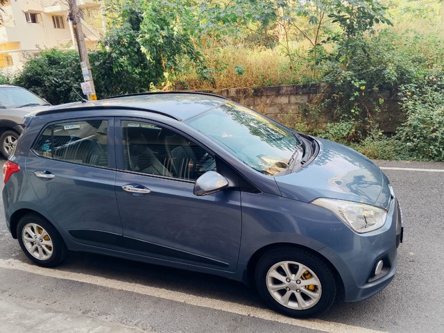 Second-hand 2014 Hyundai Grand i10 Asta for sale in Bangalore-10