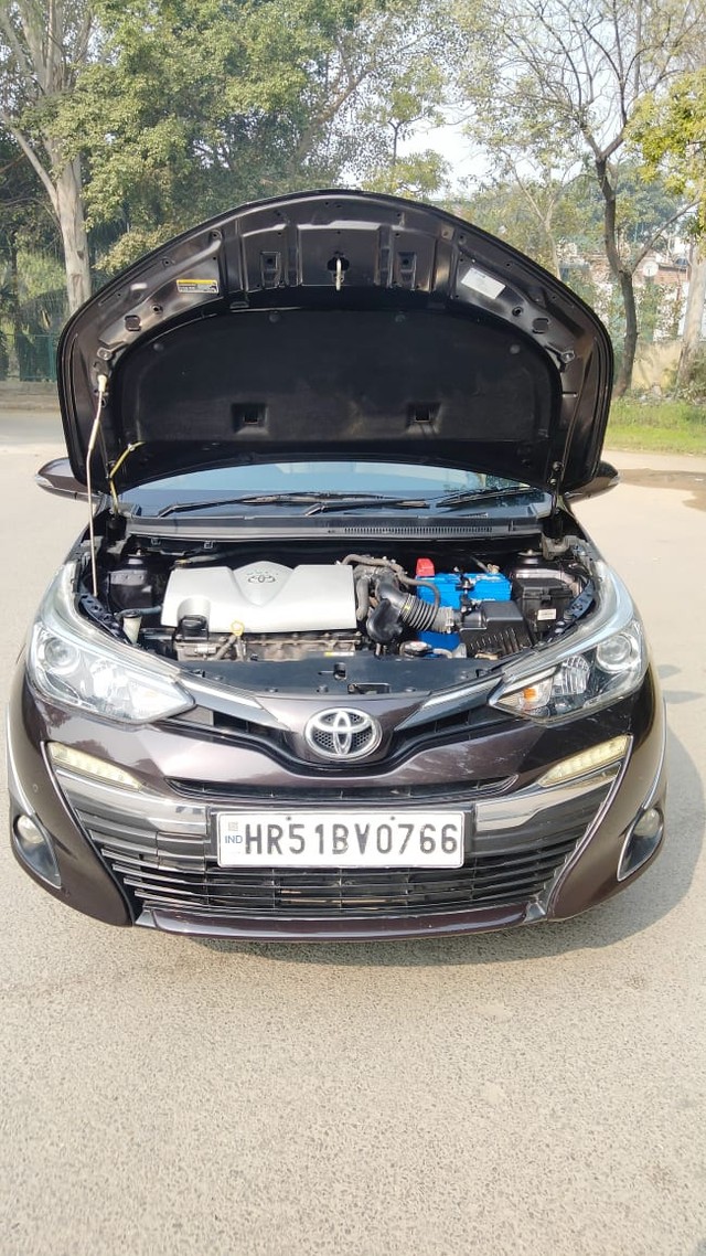 Second-hand 2018 Toyota Yaris G CVT BSIV for sale in New Delhi-5