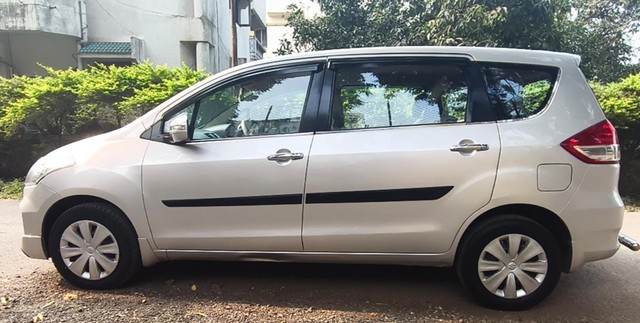 Second-hand 2017 Maruti Suzuki Ertiga VXI CNG for sale in Nashik-3