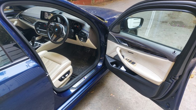 Second-hand 2018 BMW 5 Series 530d M Sport for sale in Hyderabad-9